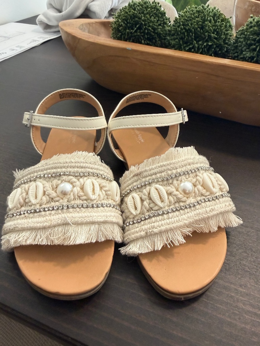Girls Haute hippie sandals